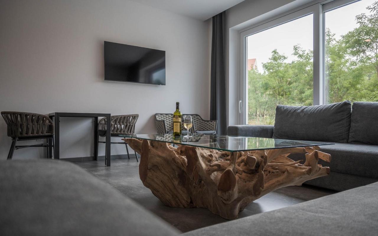 Veltlin Bed & Wine Valtice Exterior foto